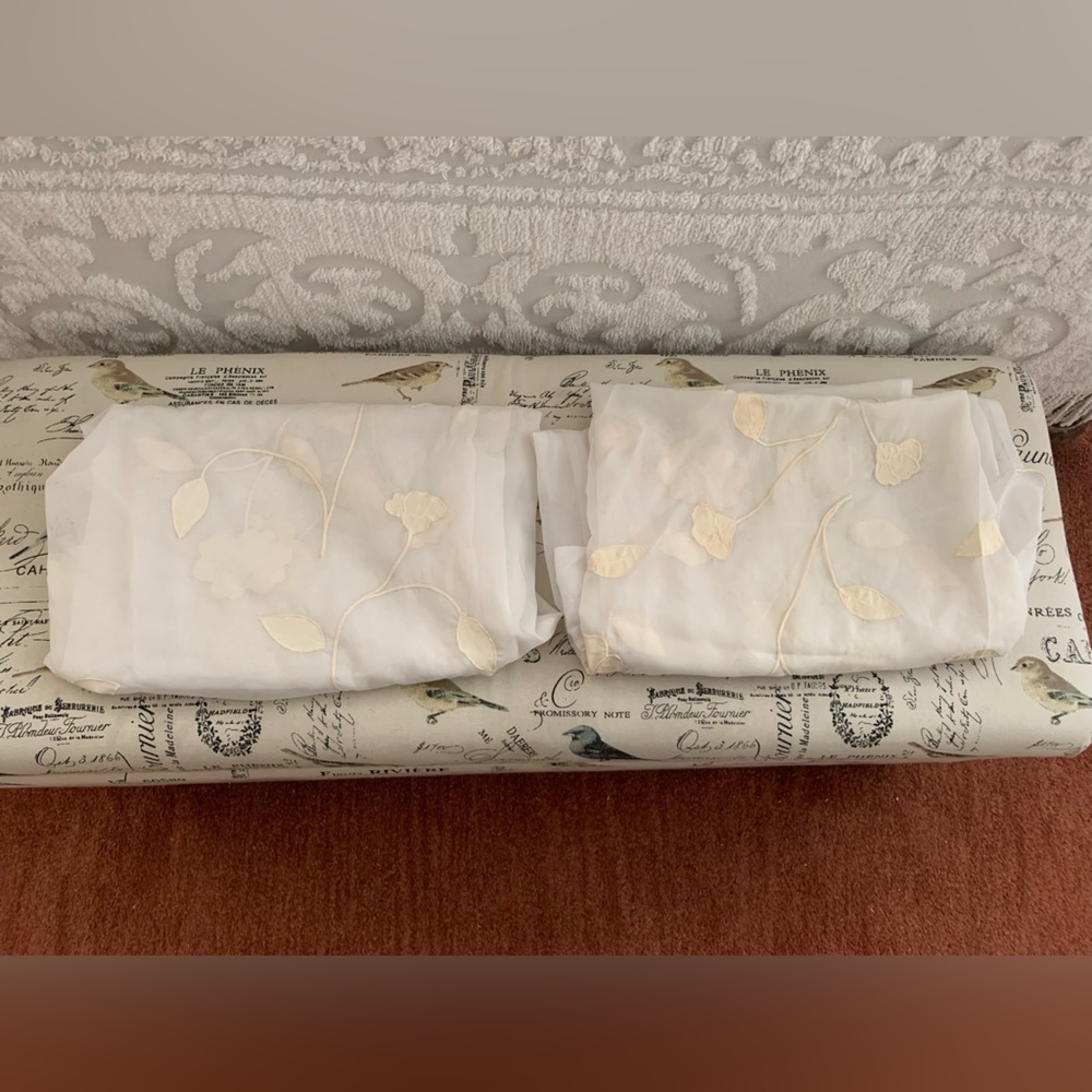 2 Window Curtain Panels: Sheer Cream w/Floral Appliqué, Polyester, 58x82 inches